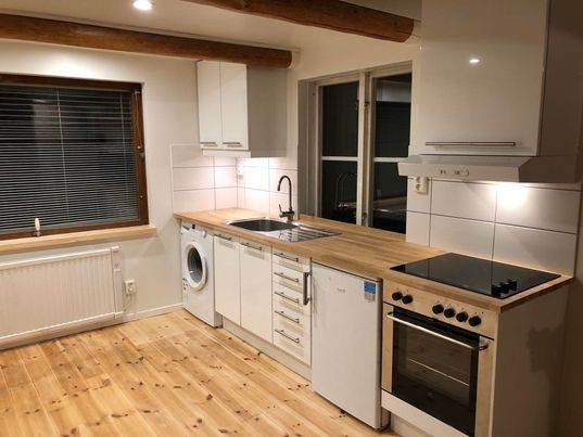 Stuga, 2 rooms, 45 sqm, Karlholmsbruk