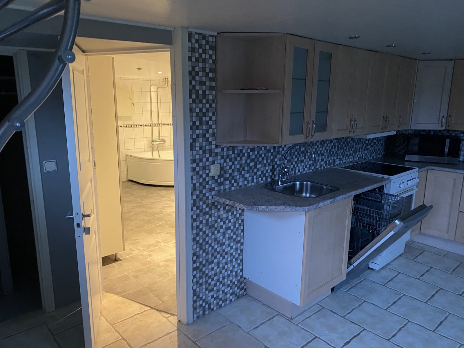 2 rok · 70 m² i Kareby – bild 8