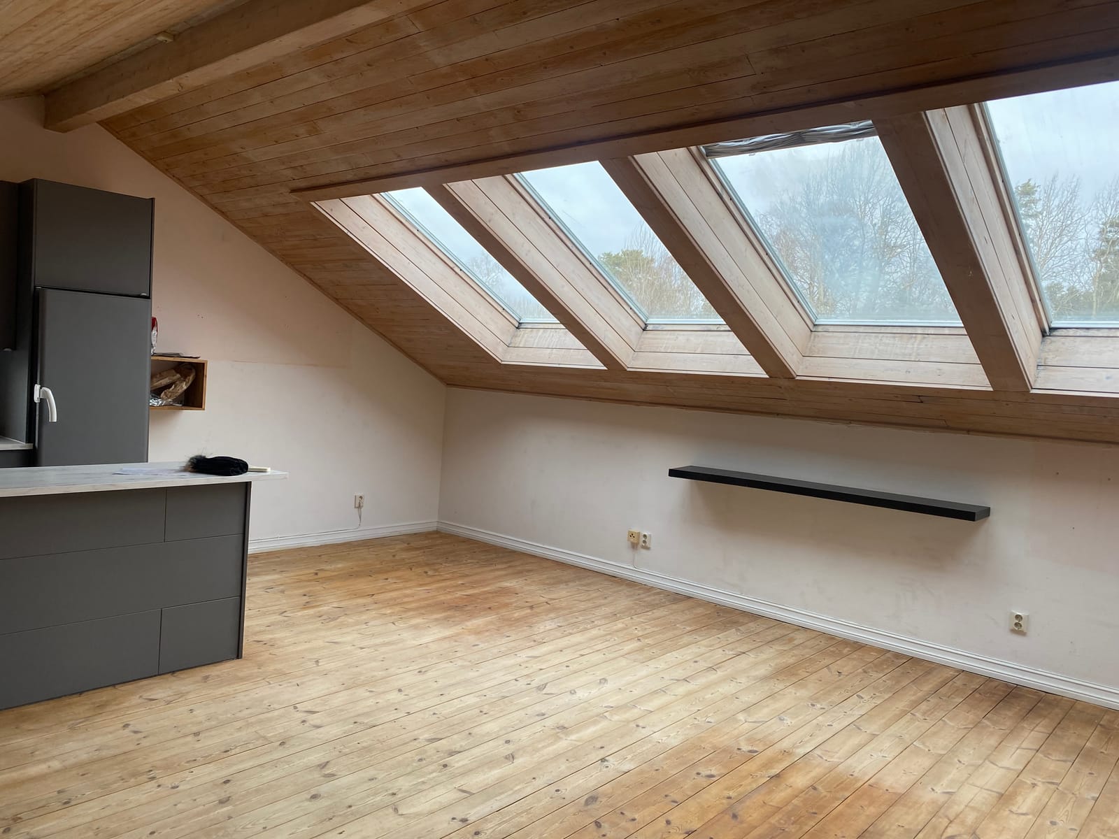 4 rok · 100 m² i Färentuna – bild 2