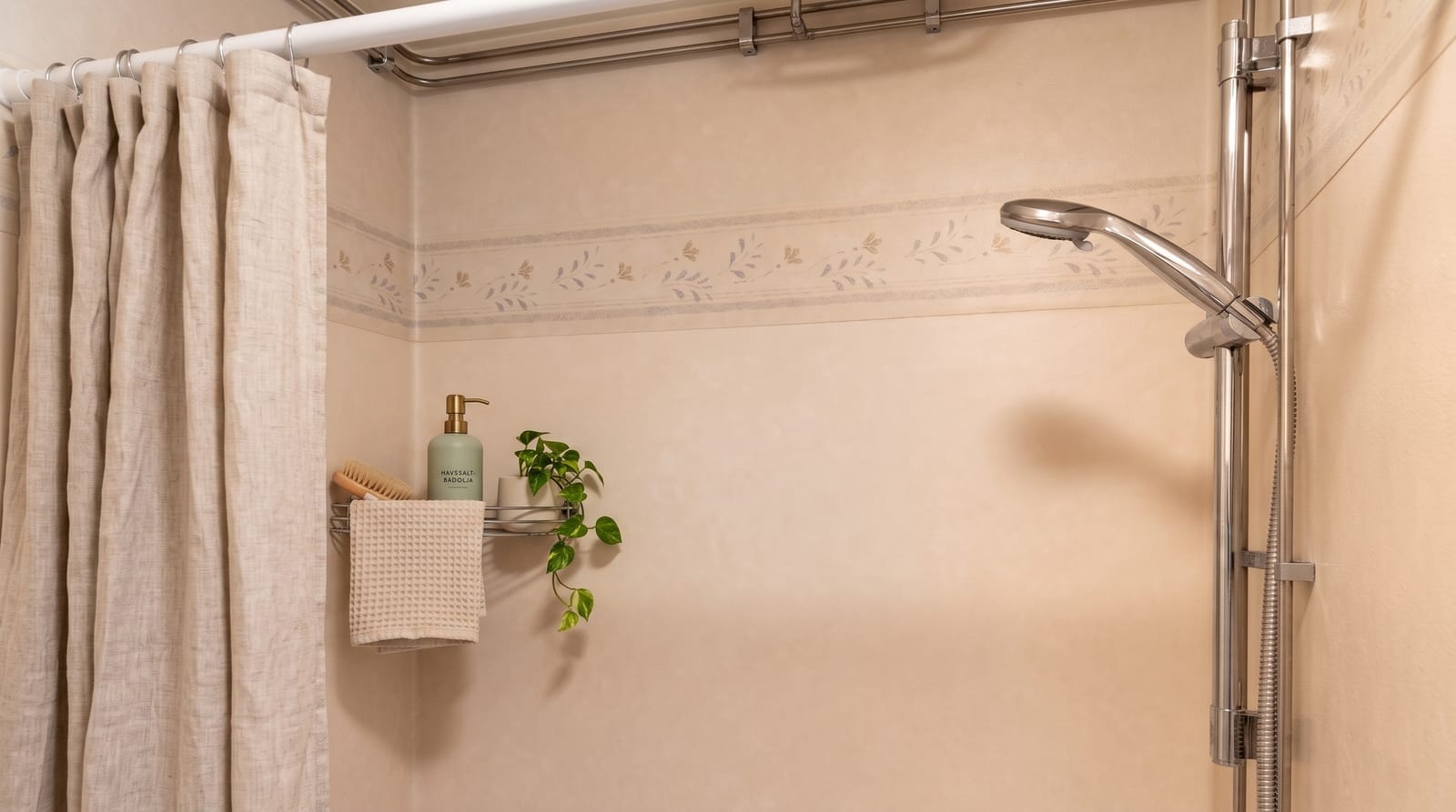 2 rok · 70 m² i Sala – bild 9