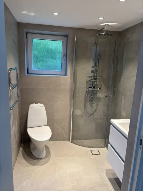 2 rok · 30 m² i Ekerö – bild 2