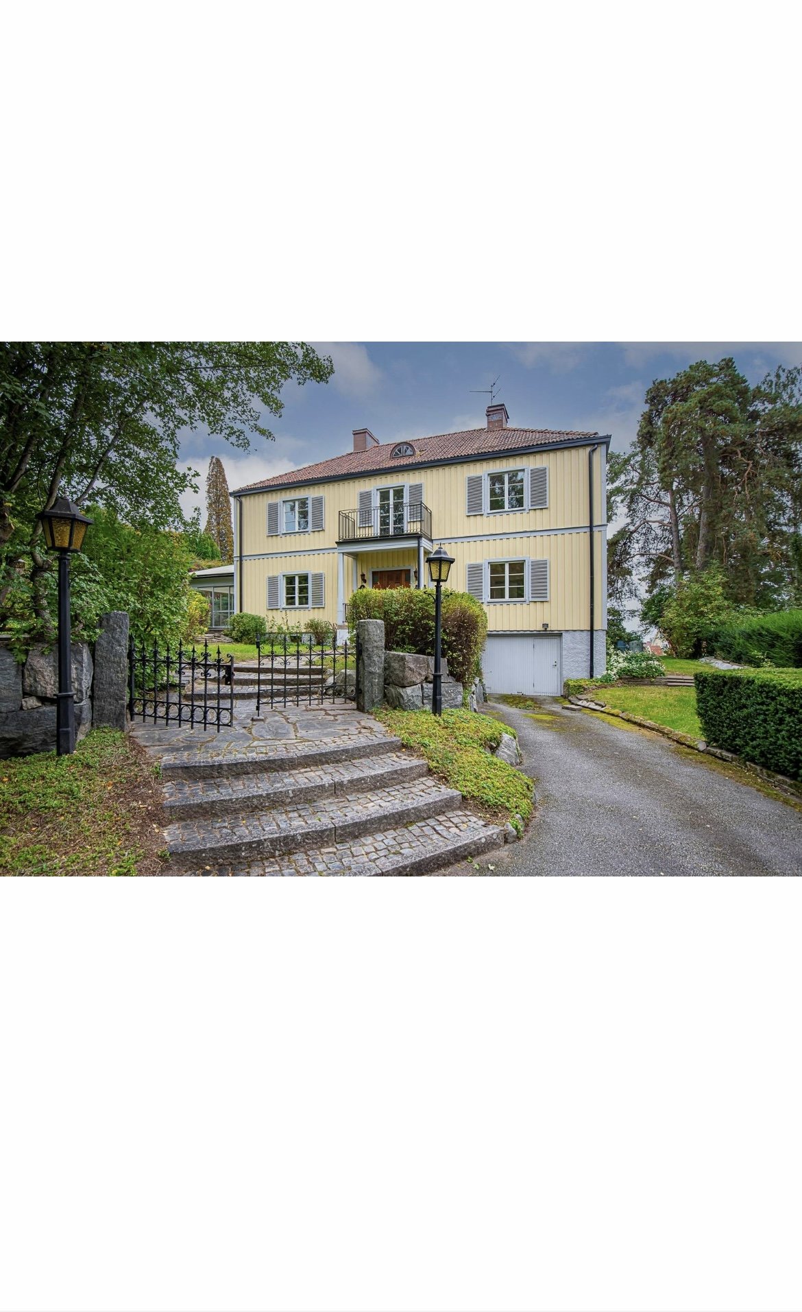 Villa/Hus, 7 rooms, 270 sqm, Västerås – bild 2