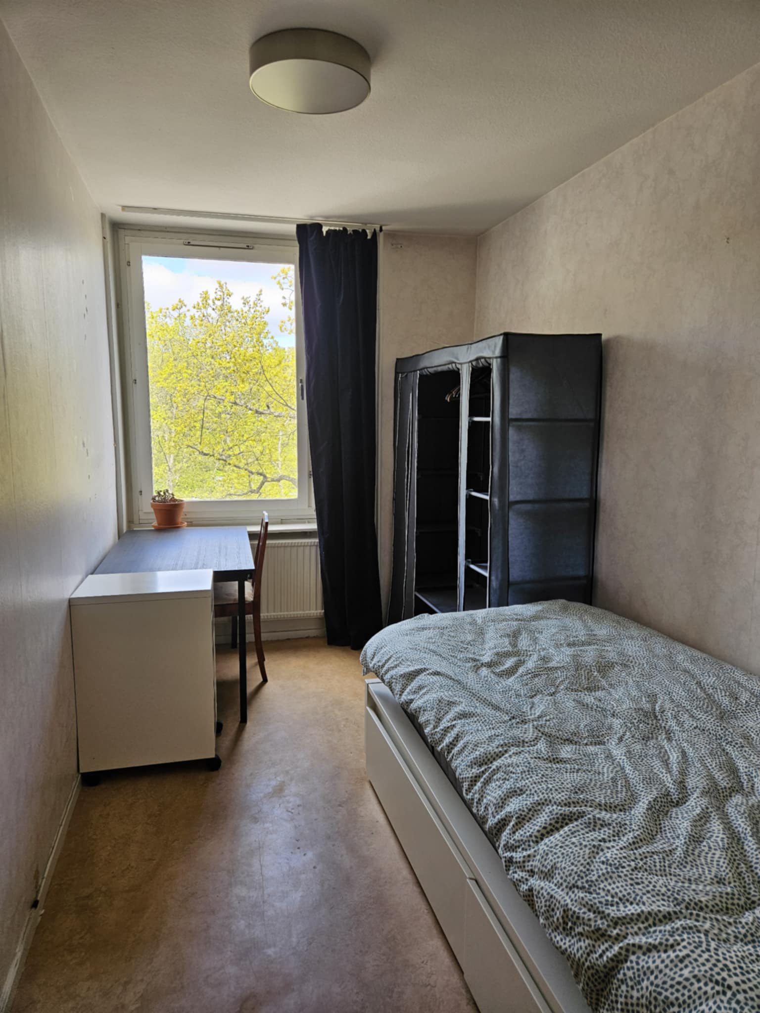 Lägenhet, 1 rooms, 9 sqm, Solna