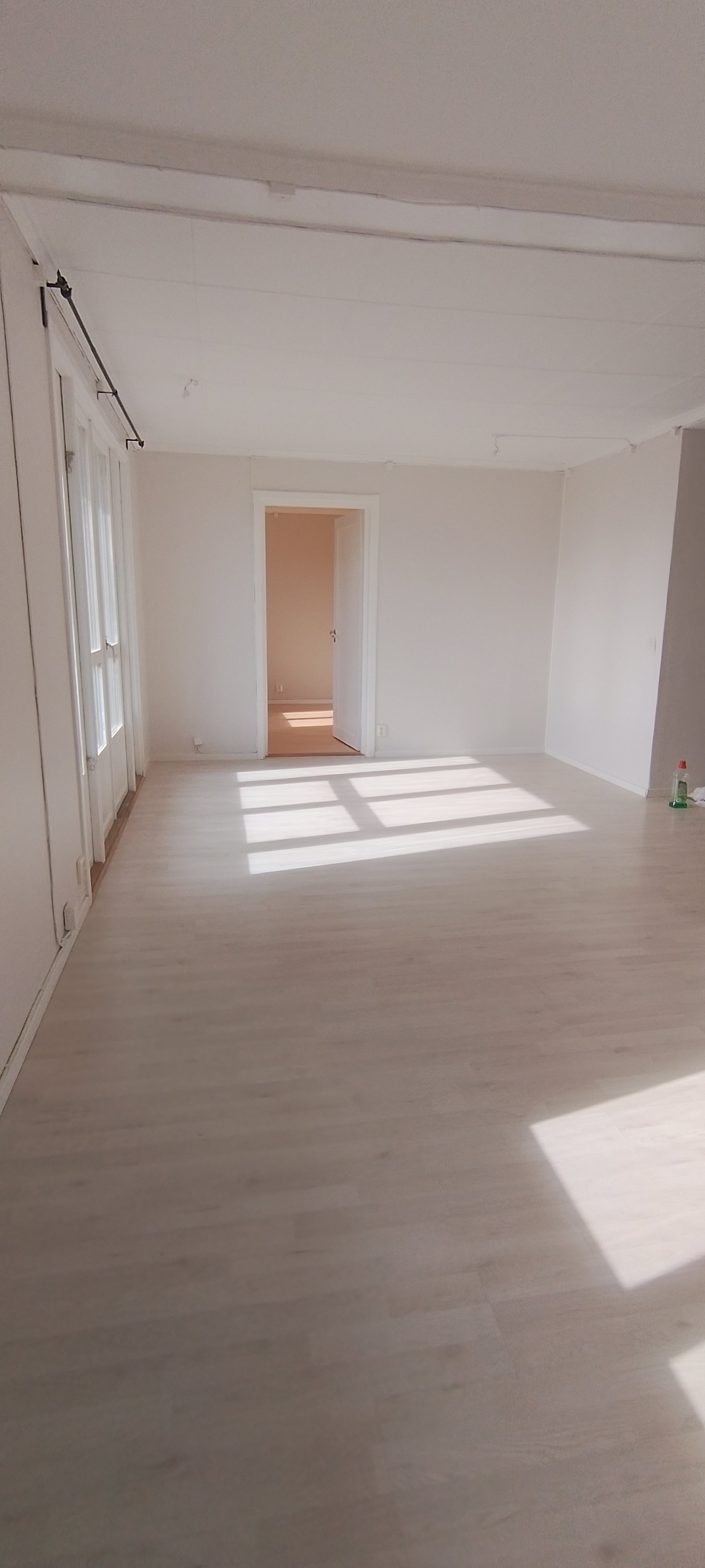 3 rok · 85 m² i Åsbro – bild 2
