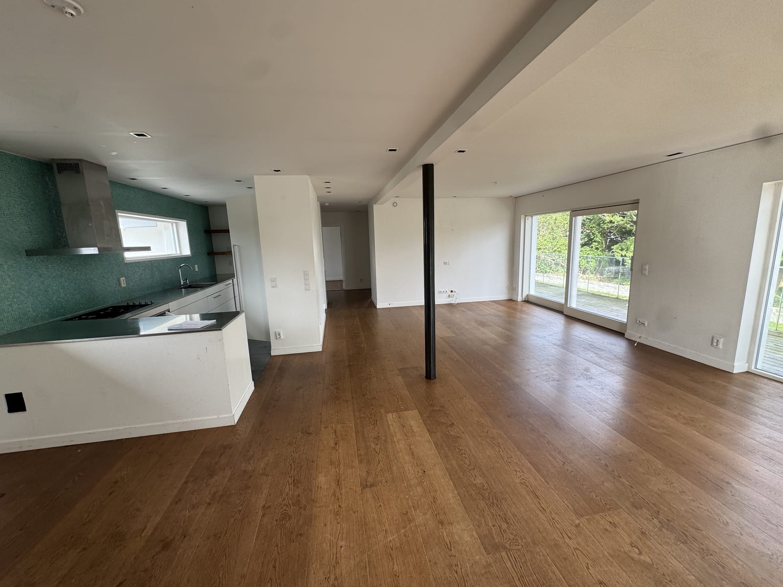 5 rok · 200 m² i Träslövsläge – bild 3
