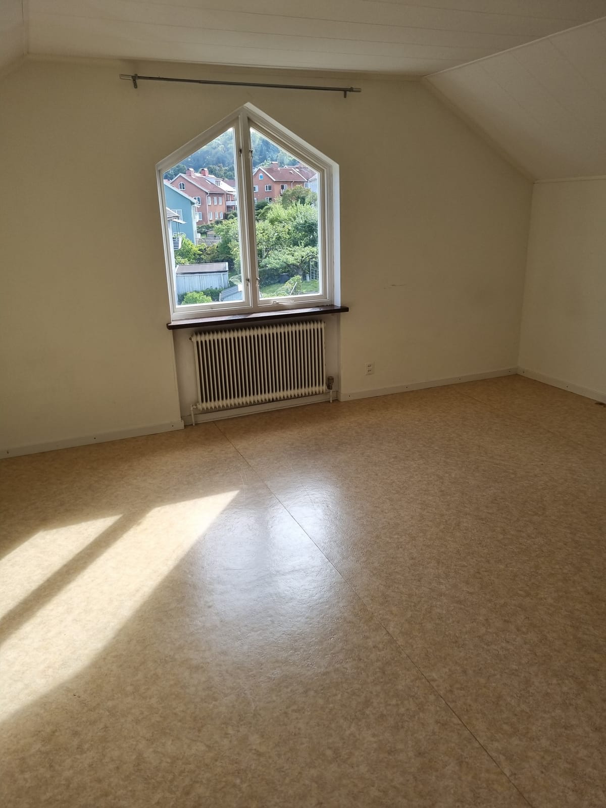 1 rok · 32 m² i Huskvarna – bild 7