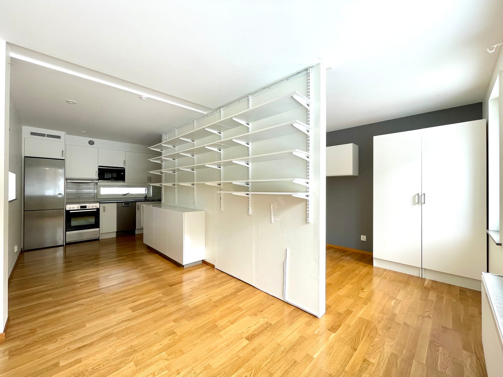 Lägenhet, 1 rooms, 32 sqm, Bagarmossen