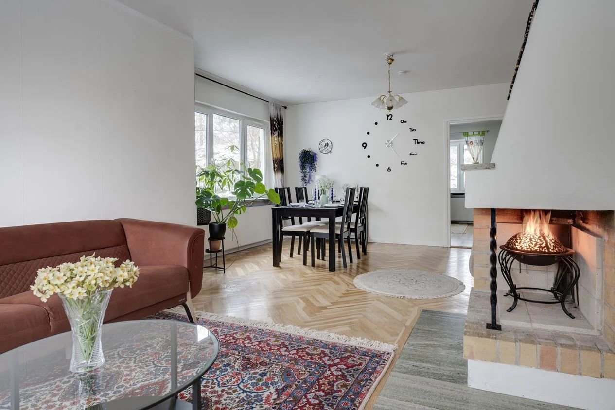Lägenhet, 4 rooms, 104 sqm, Södertälje