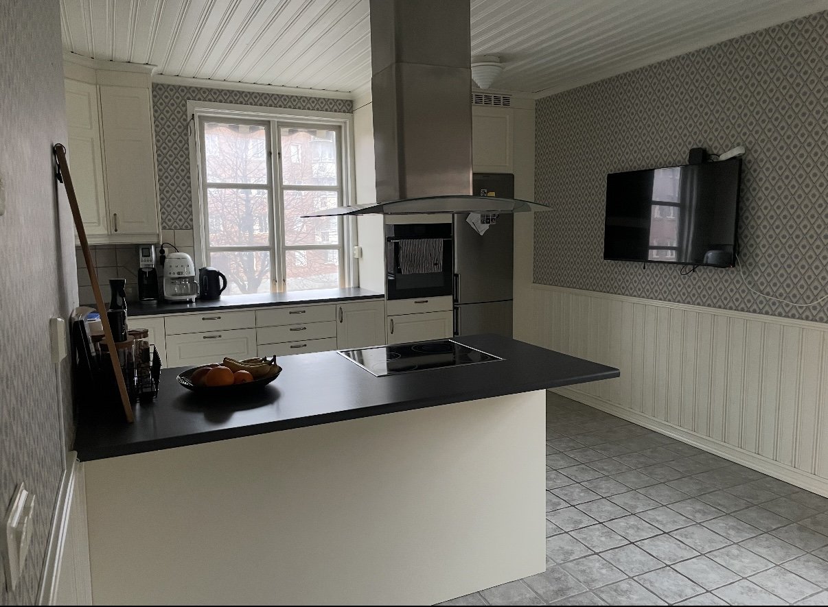 Lägenhet, 6 rooms, 150 sqm, Örebro – bild 3