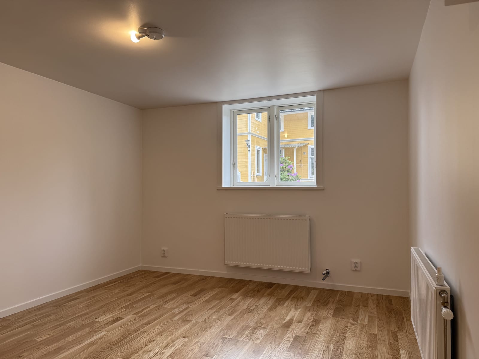 1 rok · 27 m² i Södertälje – bild 2
