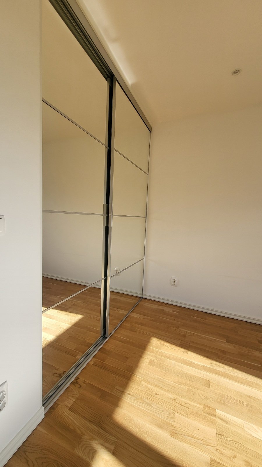 Duplex, 3 rooms, 91 sqm, Segeltorp – bild 11