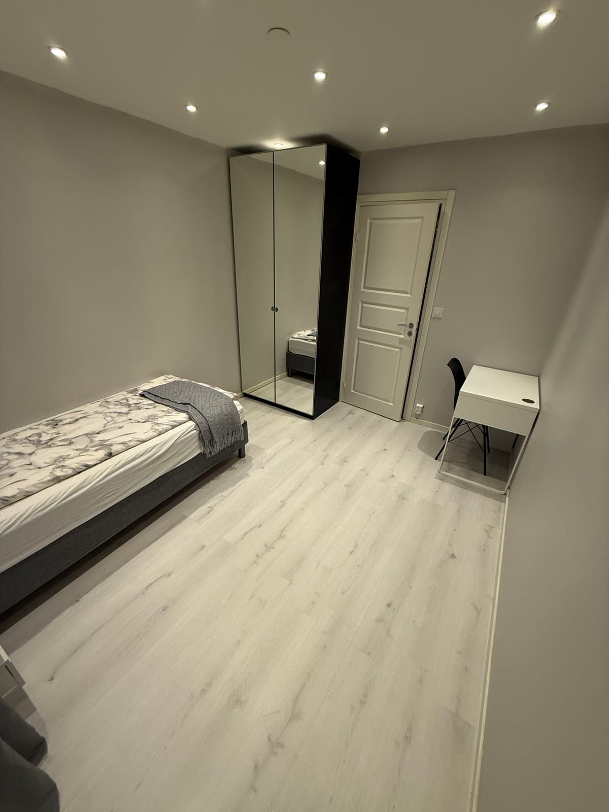 Lägenhet, 1 rooms, 15 sqm, Malmö