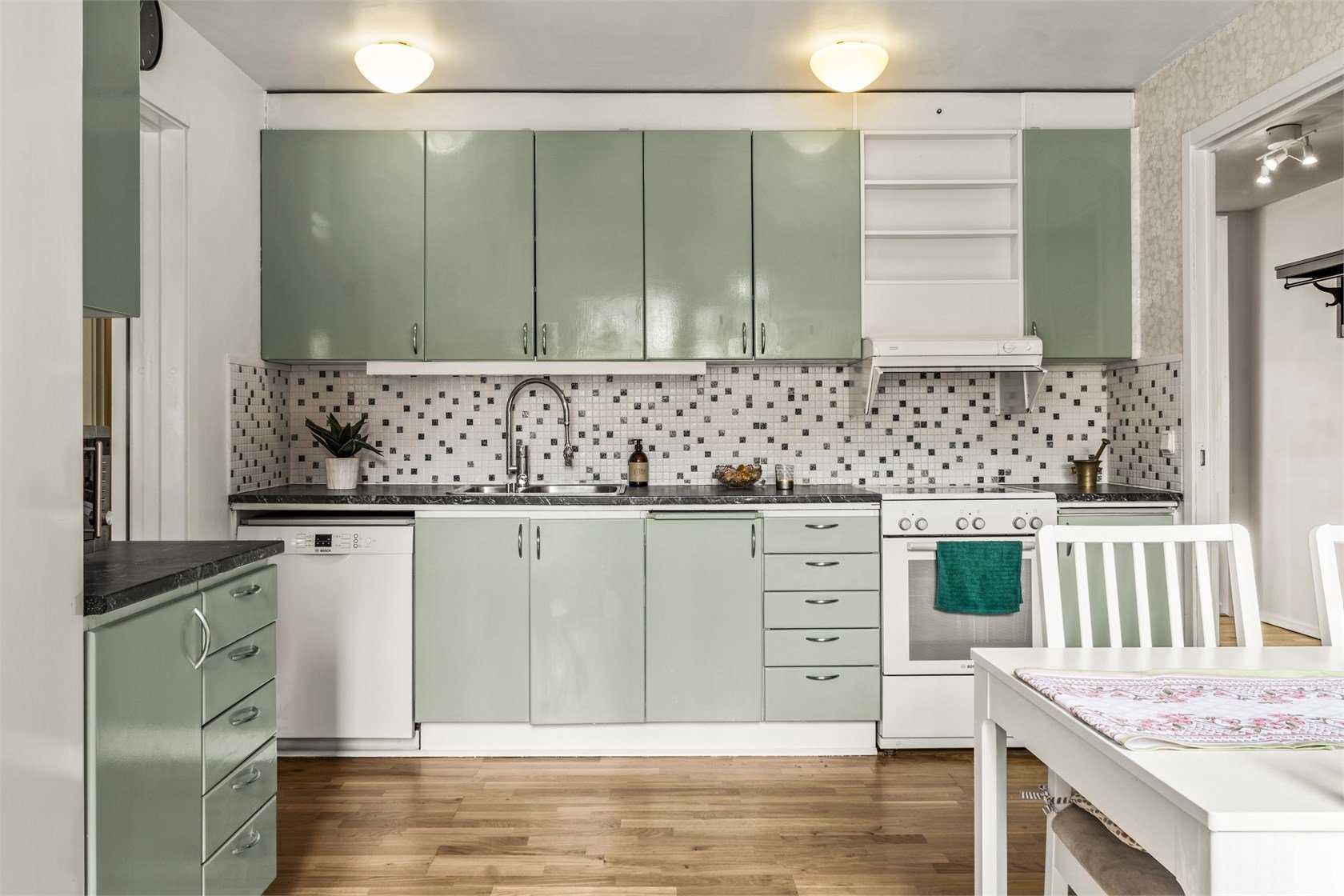 Lägenhet, 3 rooms, 76 sqm, Skarpnäck