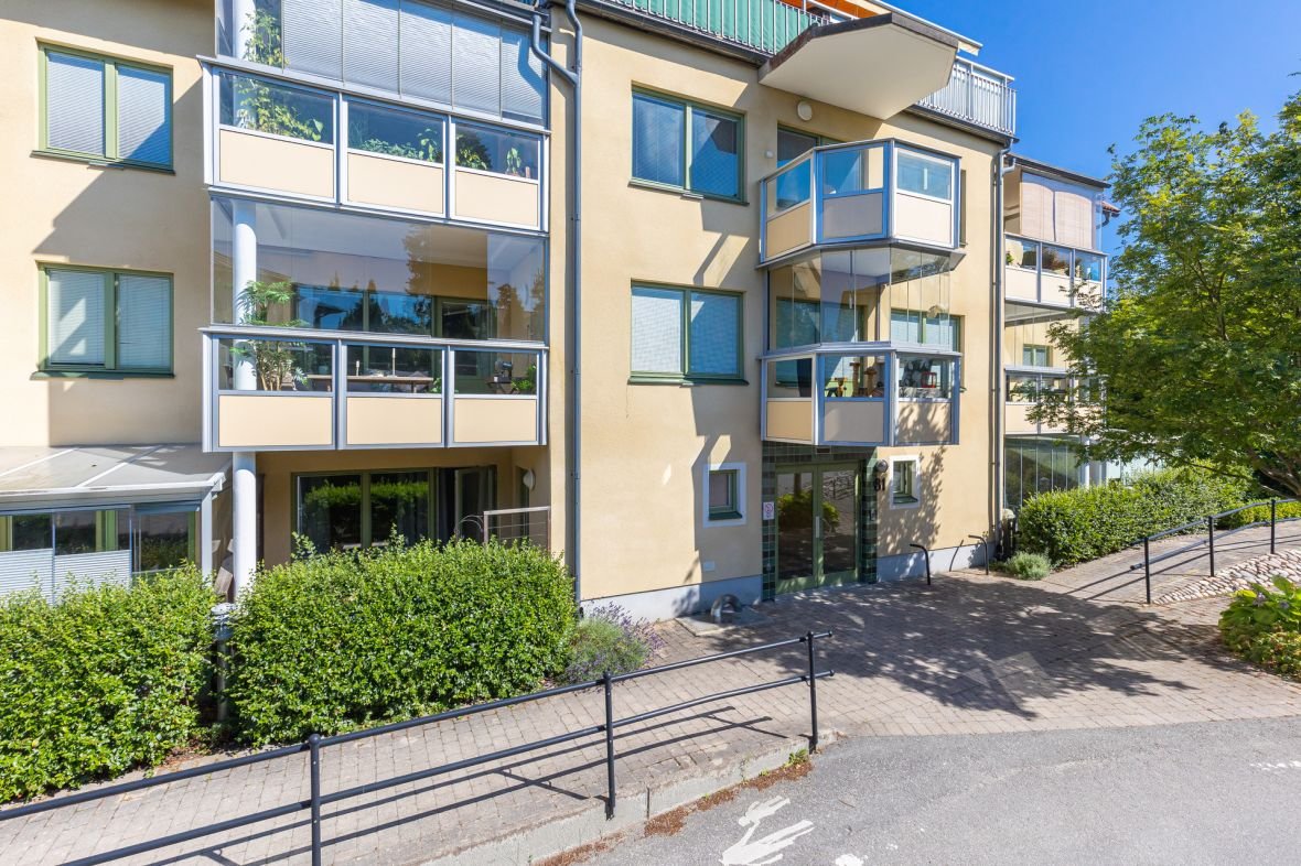 Lägenhet, 1 rooms, 34 sqm, Upplands Väsby