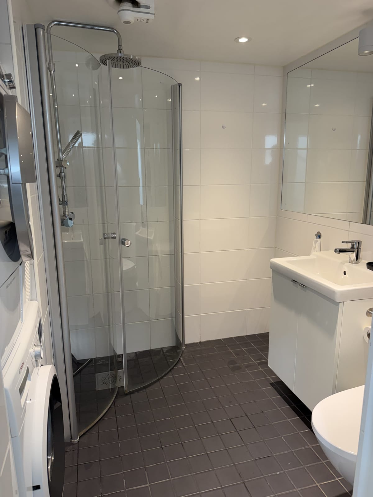 5 rok · 125 m² i Saltsjöbaden – bild 9