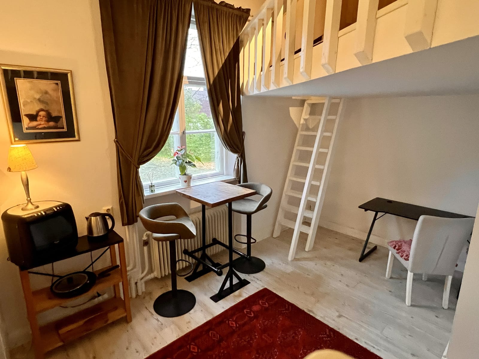 2 rok · 30 m² i Smedjebacken – bild 2