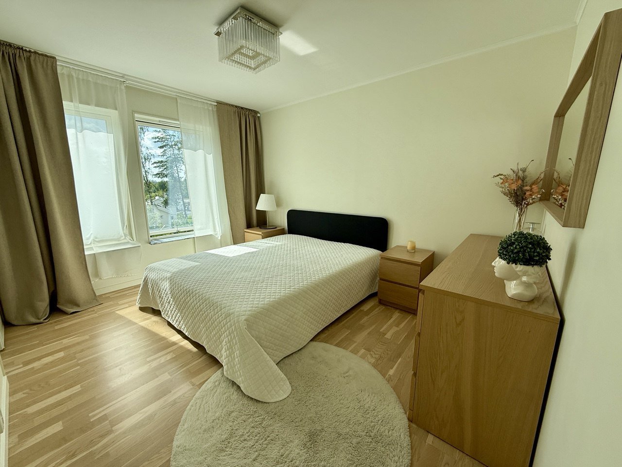 6 rok · 131 m² i Skogås – bild 13