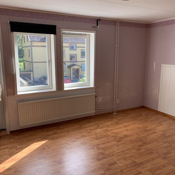 2 rok · 60 m² i Lesjöfors – bild 4