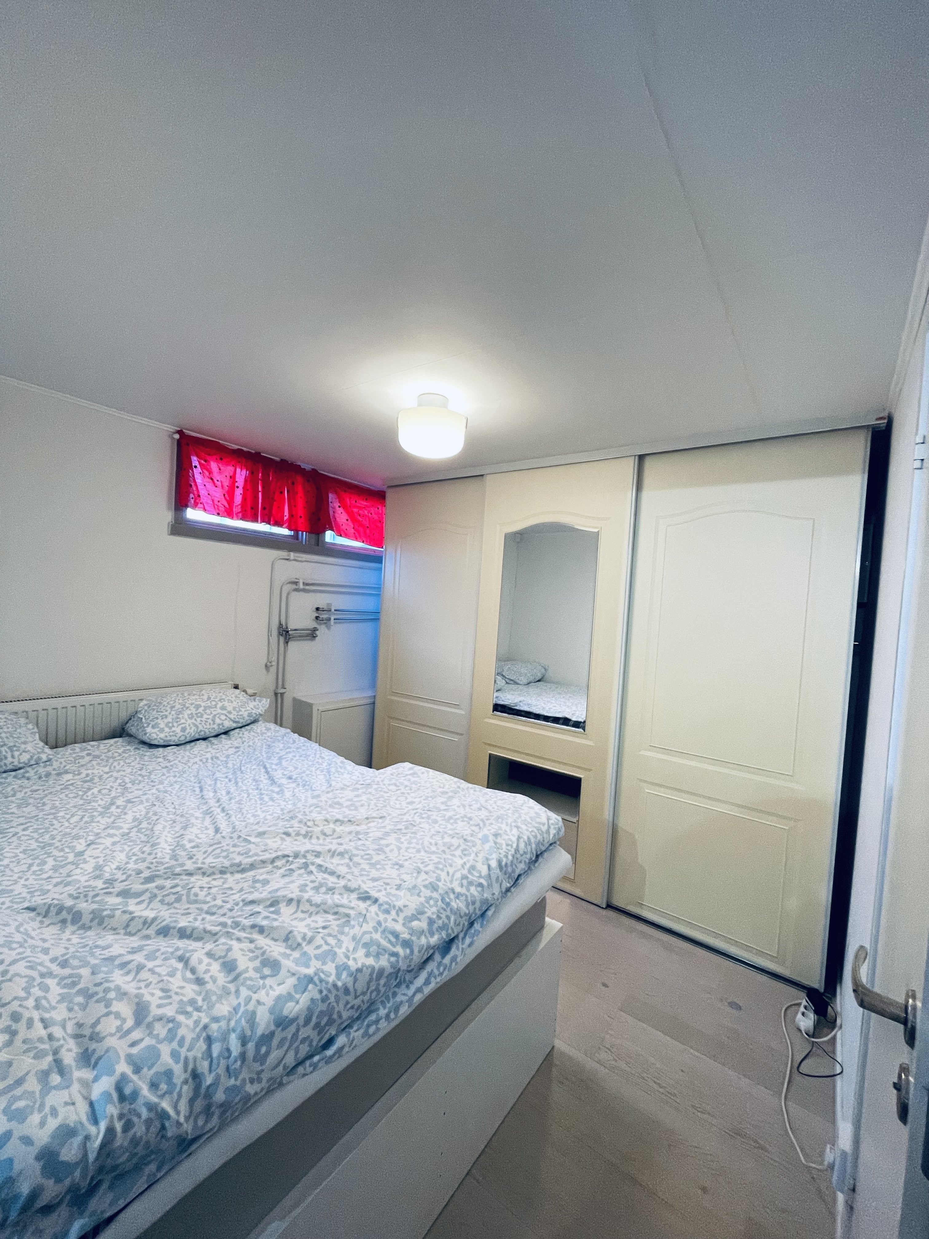 Villa/Hus, 2 rooms, 35 sqm, Hässelby – bild 5