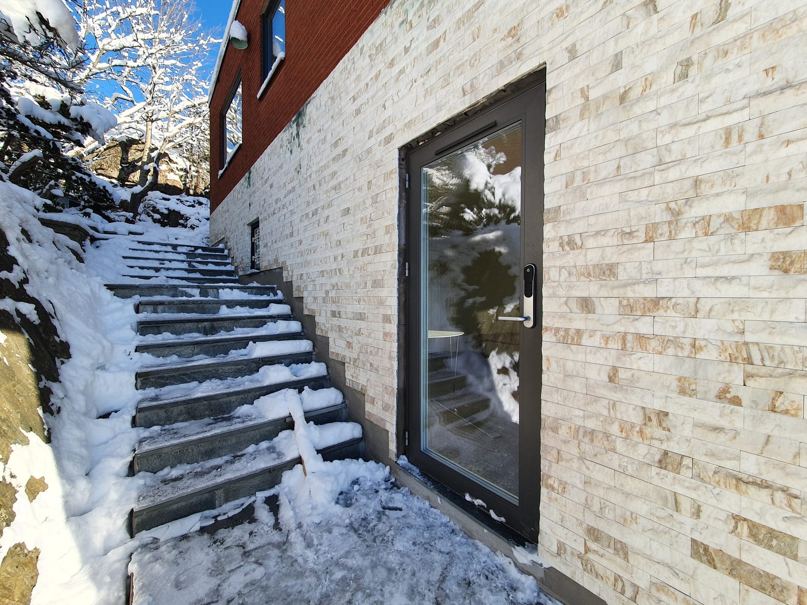2 rok · 30 m² i Saltsjöbaden – bild 4