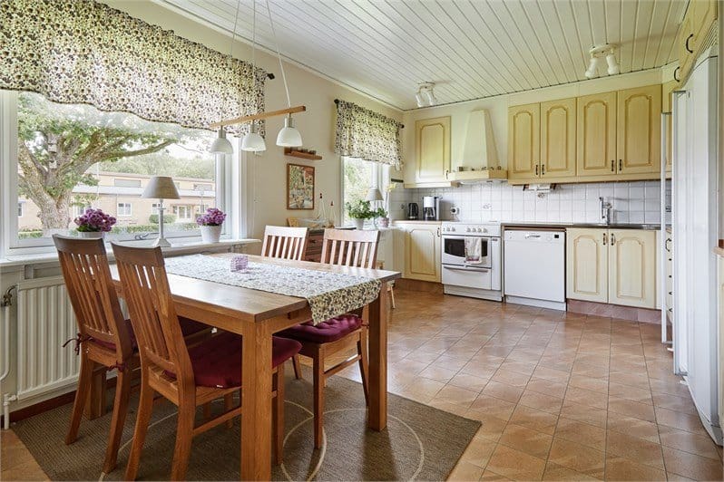 5 rok · 160 m² i Dalstorp – bild 8