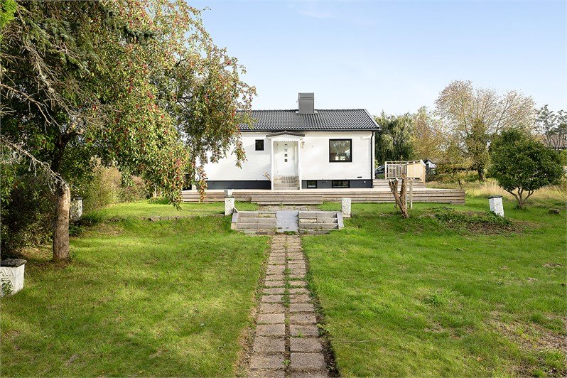 Villa/Hus, 4 rooms, 130 sqm, Trollhättan – Trollhättan