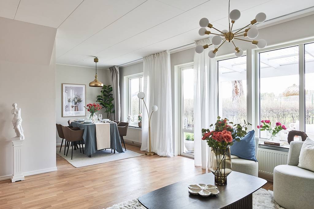 5 rok · 134 m² i Mariefred – bild 3