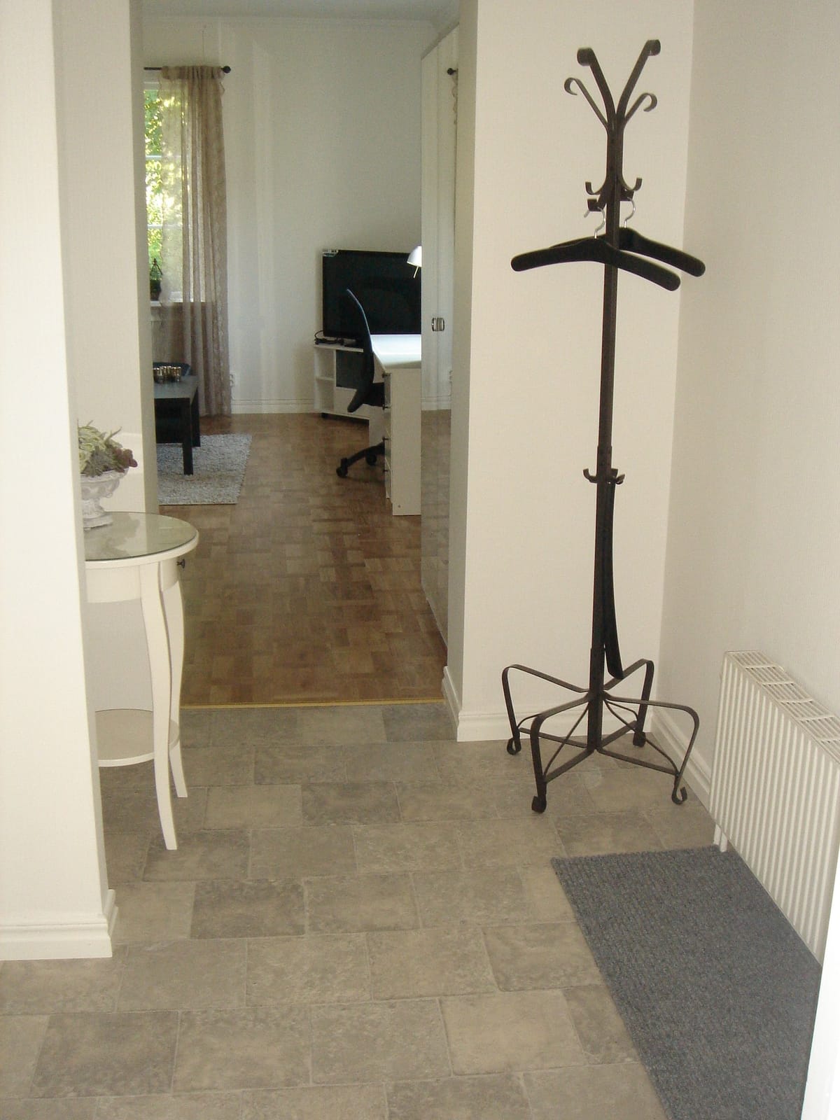 1 rok · 43 m² i Sturefors – bild 3