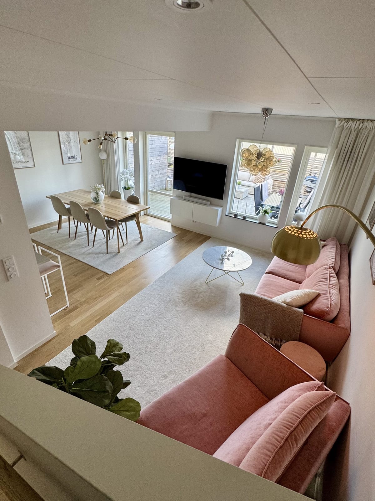 Radhus, 6 rooms, 142 sqm, Täby