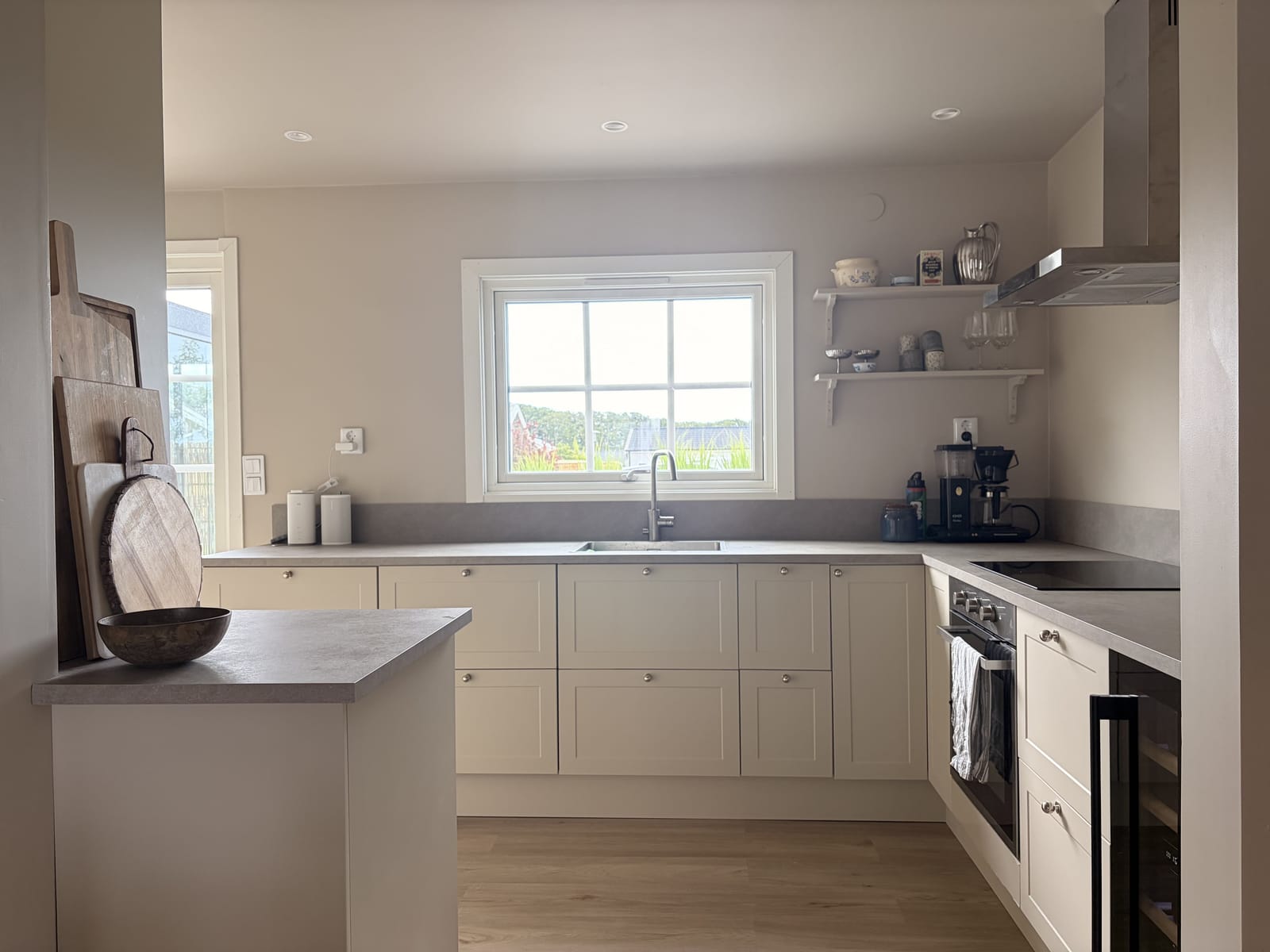 Stuga, 3 rooms, 50 sqm, Träslövsläge