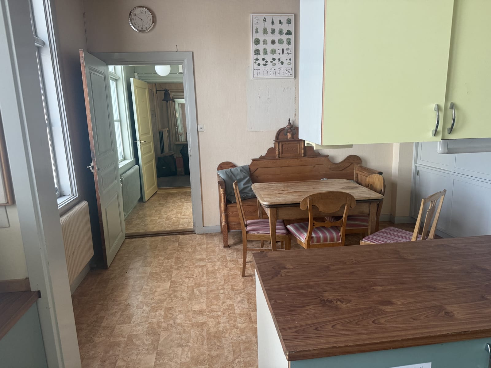 8 rok · 550 m² i Örsundsbro – bild 9