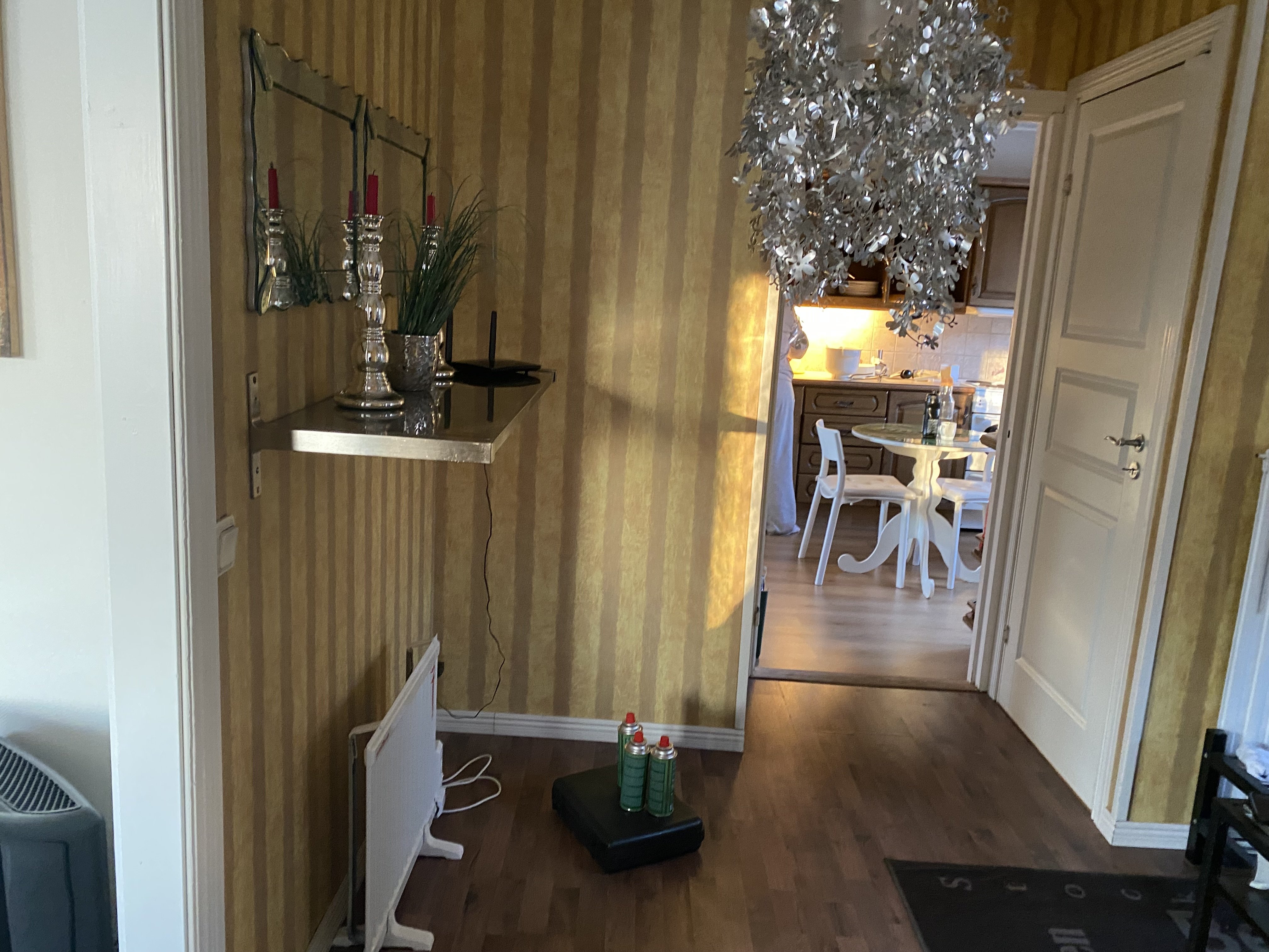 Villa/Hus, 7 rooms, 150 sqm, Slottsbron – bild 2