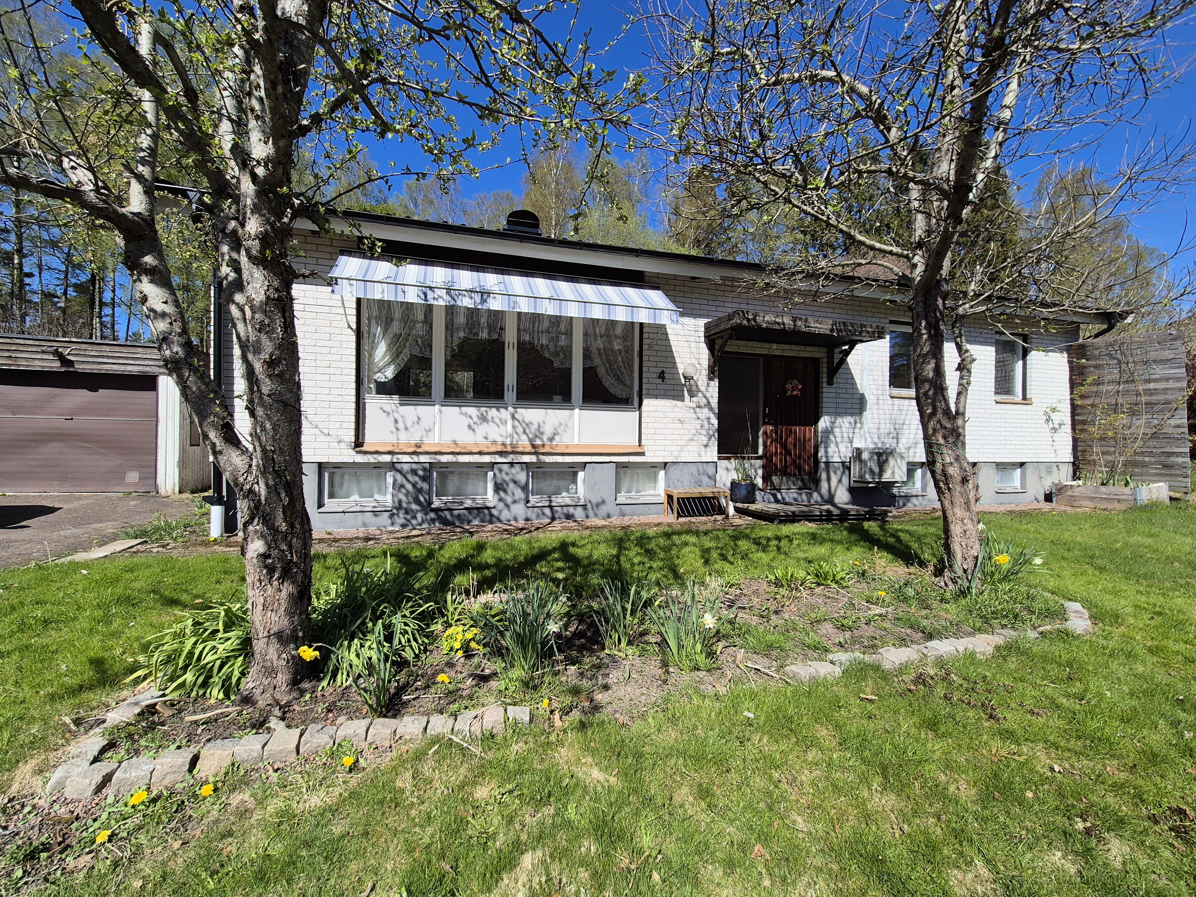Villa/Hus, 4 rooms, 97 sqm, Nol – Nol