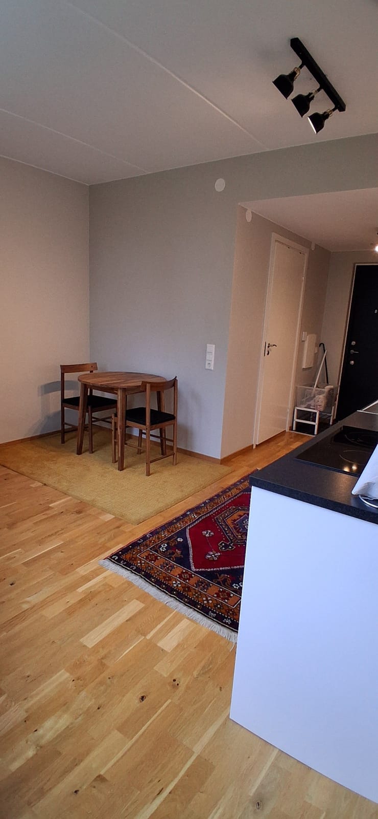 2 rok · 33 m² i Vällingby – bild 7