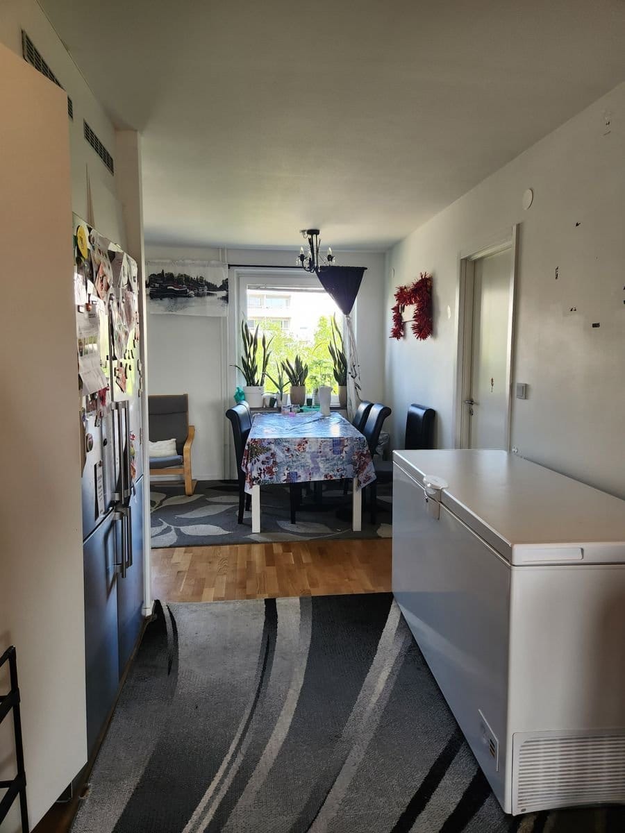 1 rok · 32 m² i Södertälje – bild 4