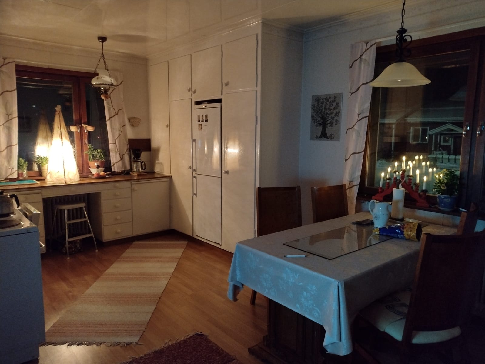 4 rok · 90 m² i Juoksengi – bild 13