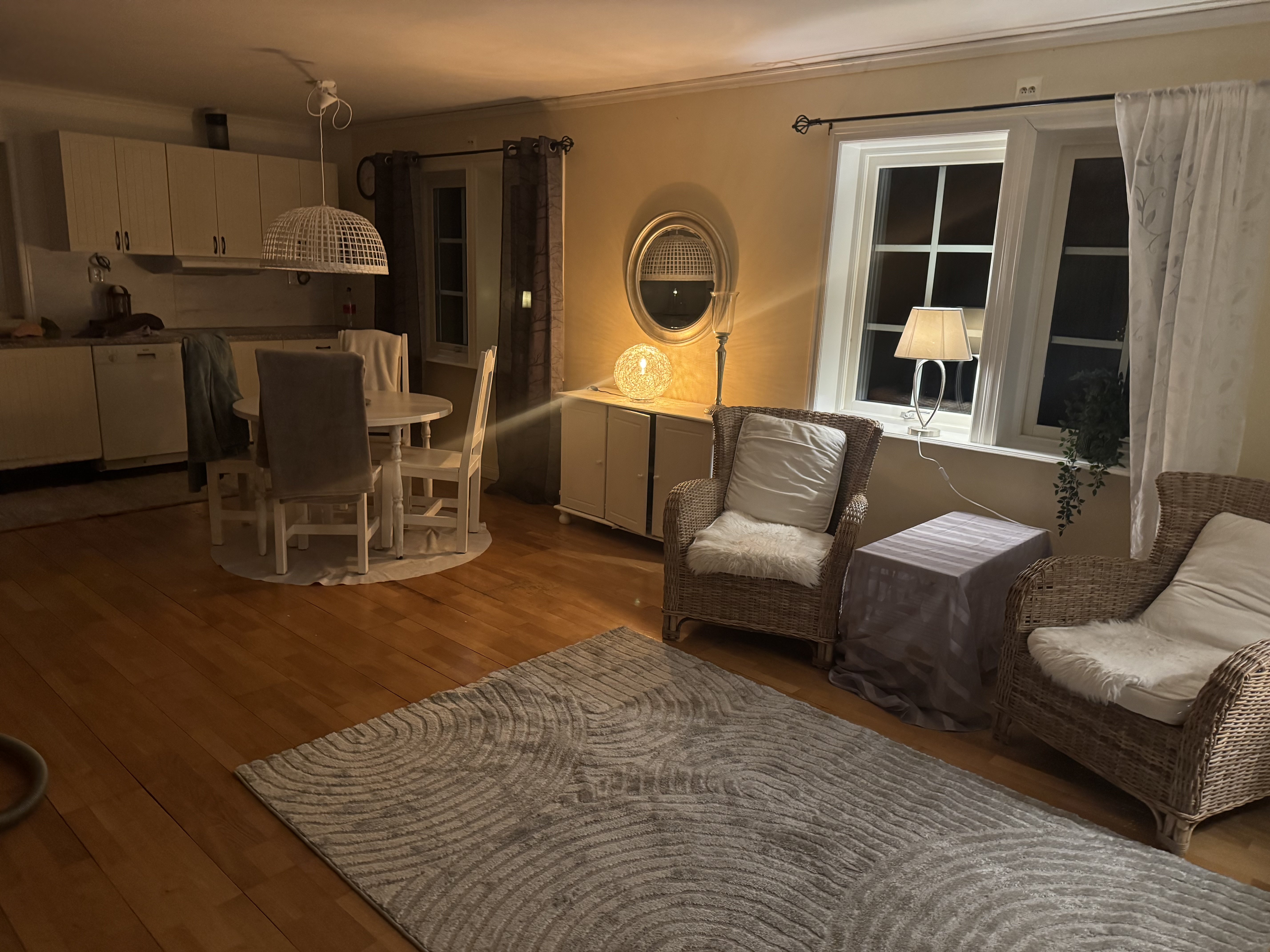Stuga, 3 rooms, 60 sqm, Bro – bild 2