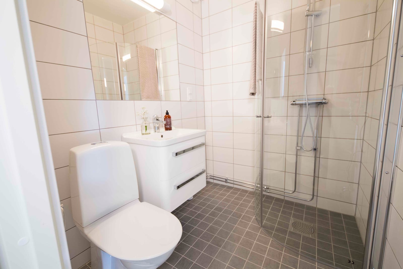 2 rok · 56 m² i Tranås – bild 2