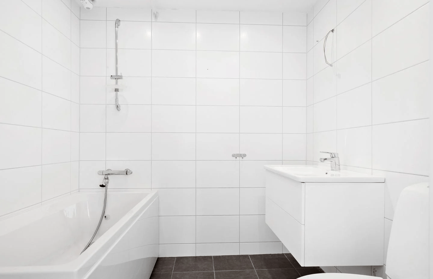 6 rok · 144 m² i Vänersborg – bild 4