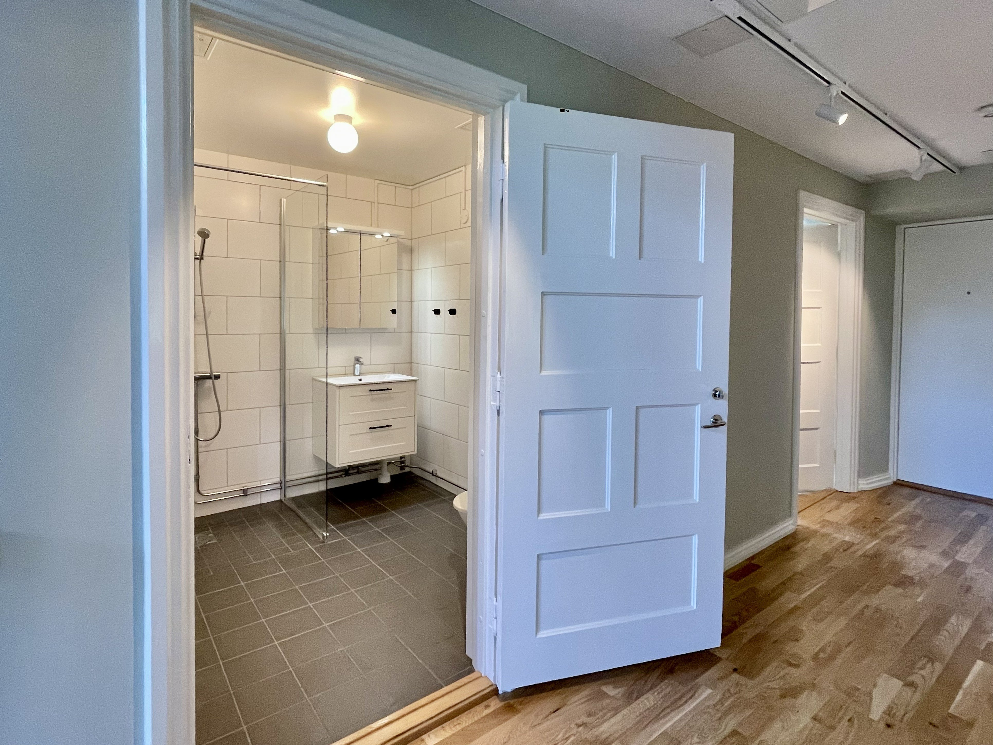 Lägenhet, 5 rooms, 169 sqm, Bro – bild 7