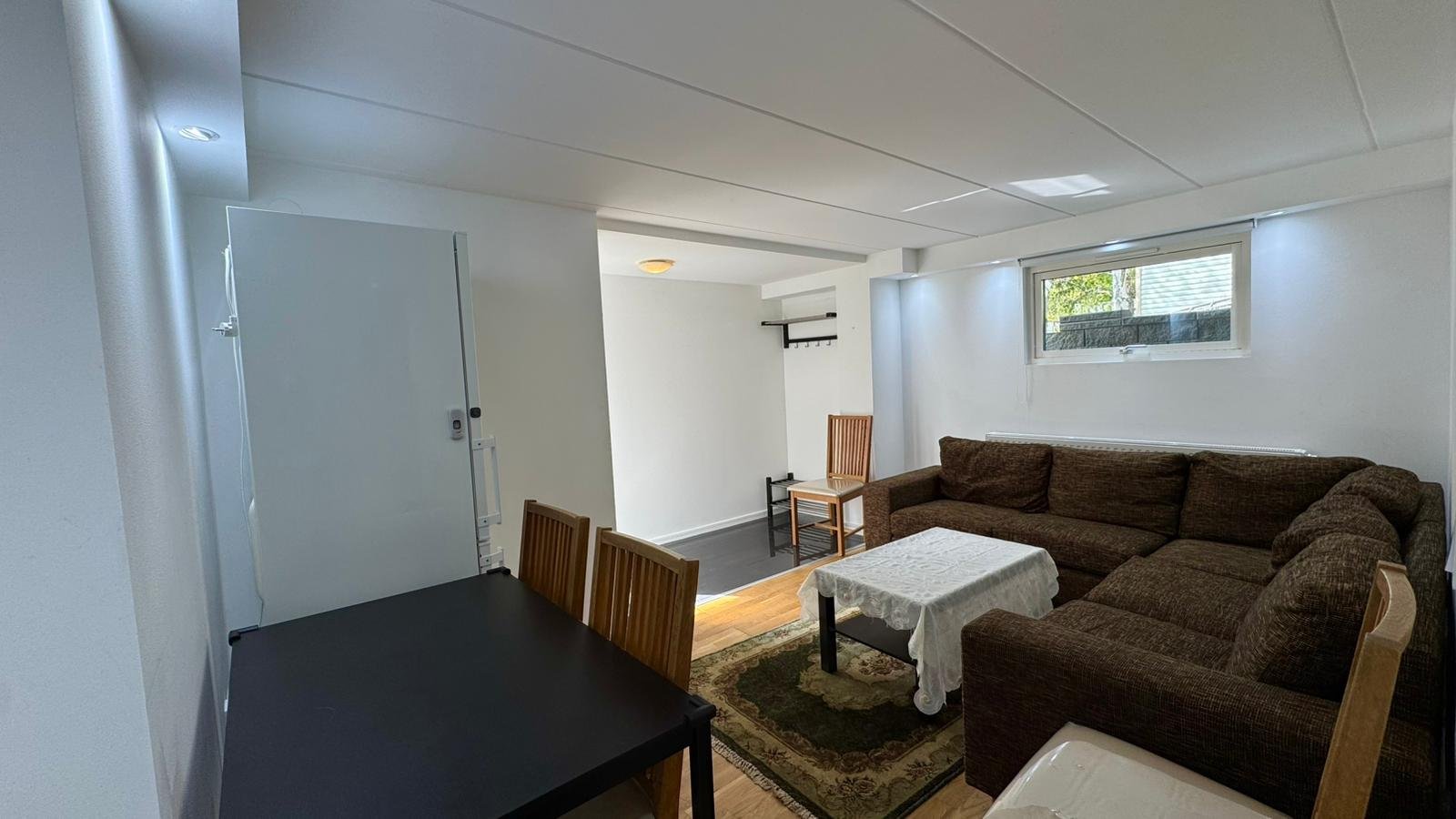 Lägenhet, 3 rooms, 60 sqm, Segeltorp – bild 2
