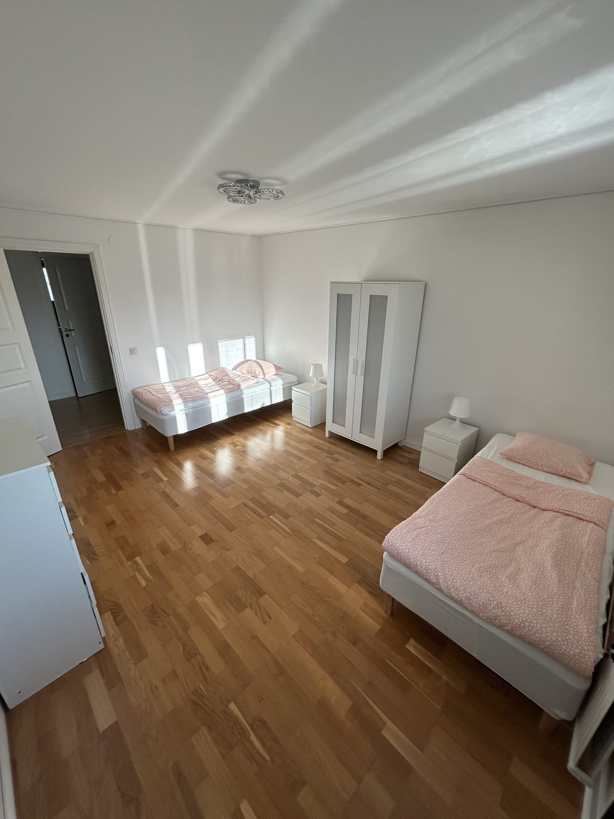 6 rok · 151 m² i Jordbro – bild 12