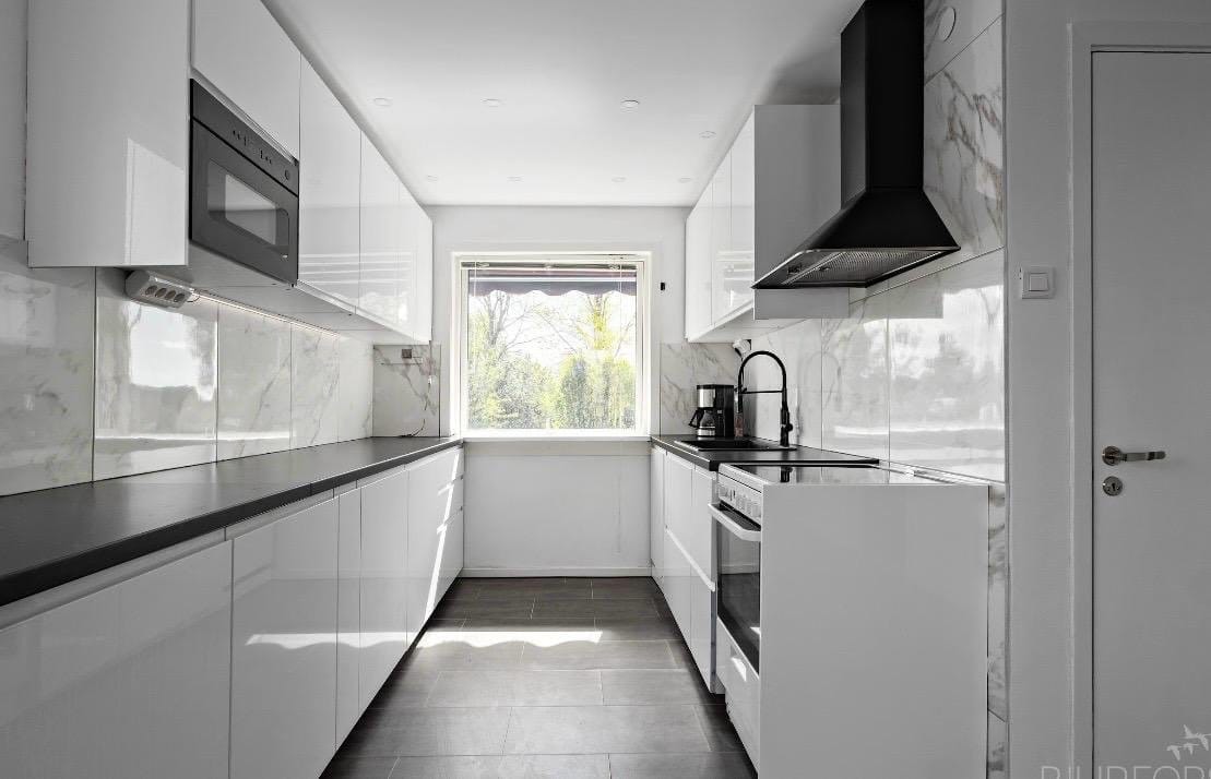 7 rok · 200 m² i Vegby – bild 2