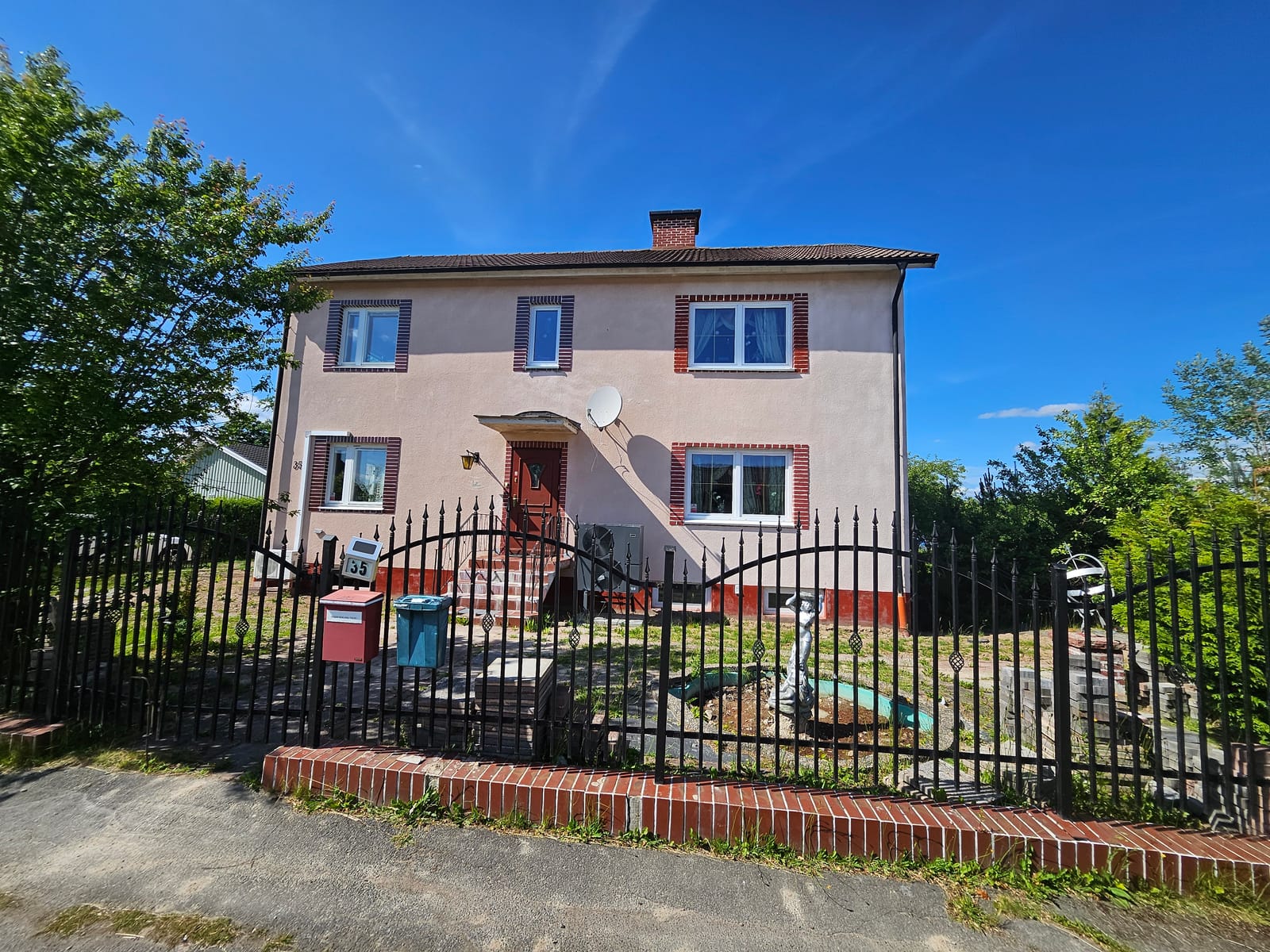 9 rok · 320 m² i Korsberga – bild 2