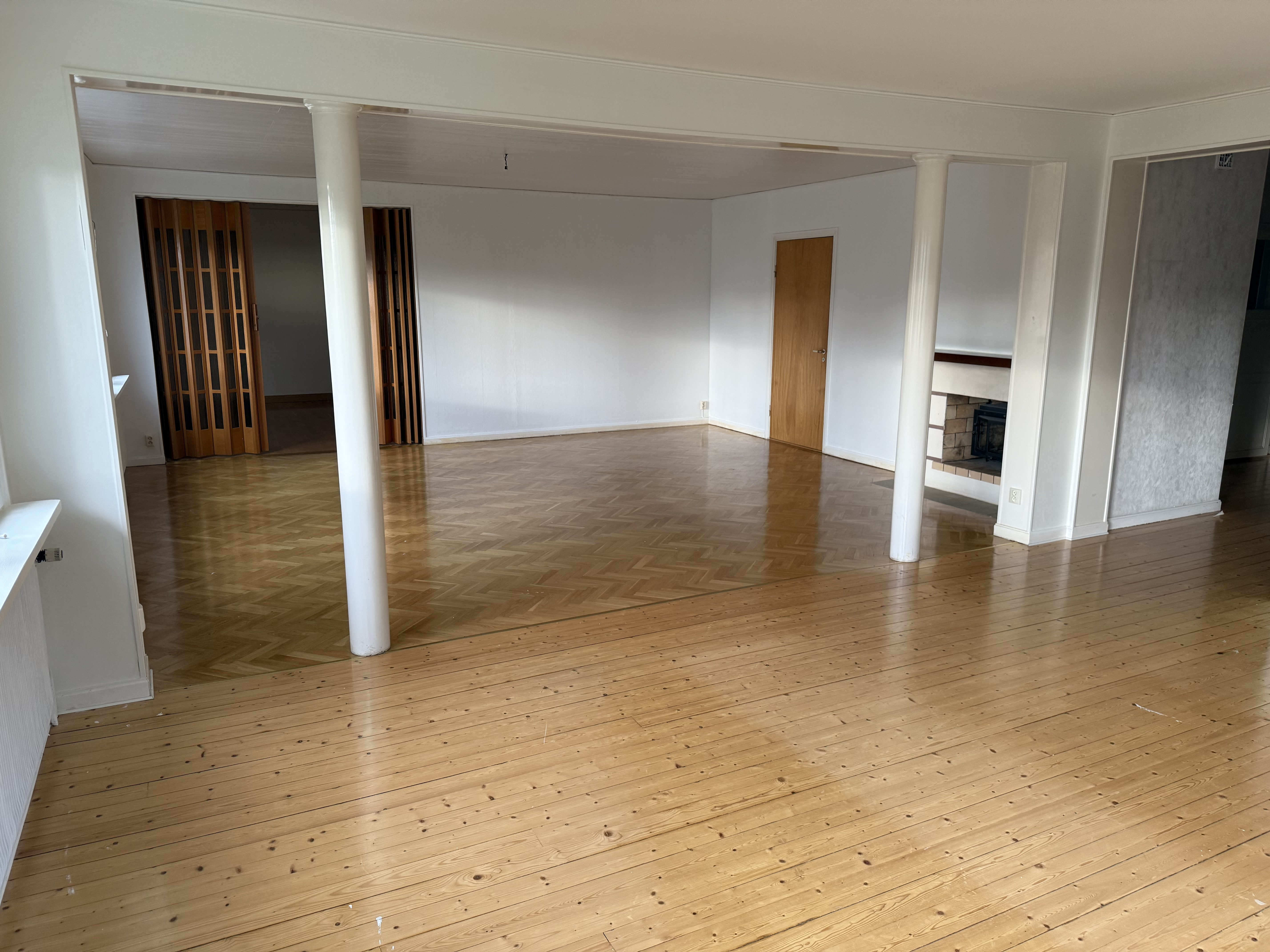 Villa/Hus, 7 rooms, 200 sqm, Ölsremma – bild 3