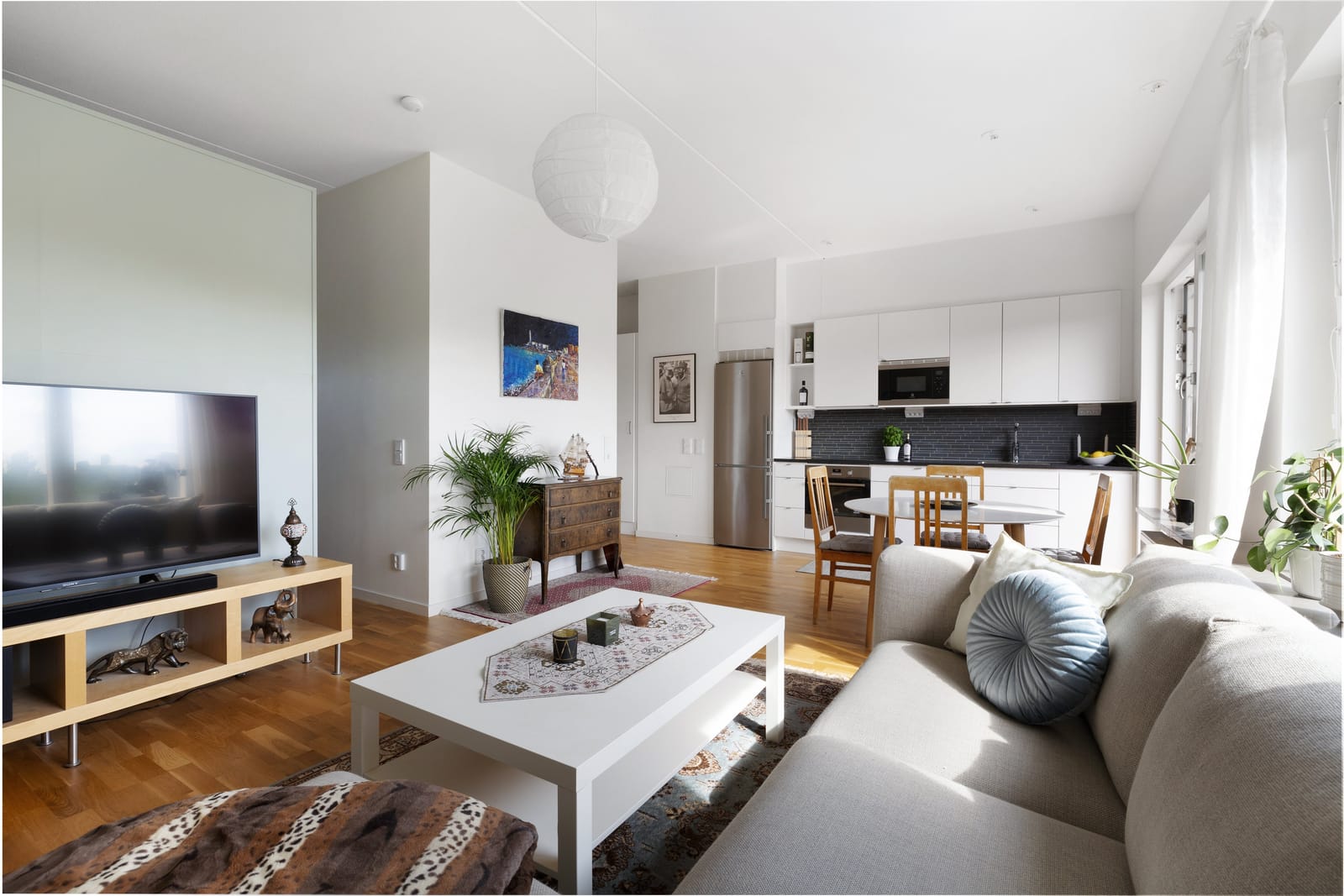 2 rok · 42 m² i Sundbyberg – bild 2
