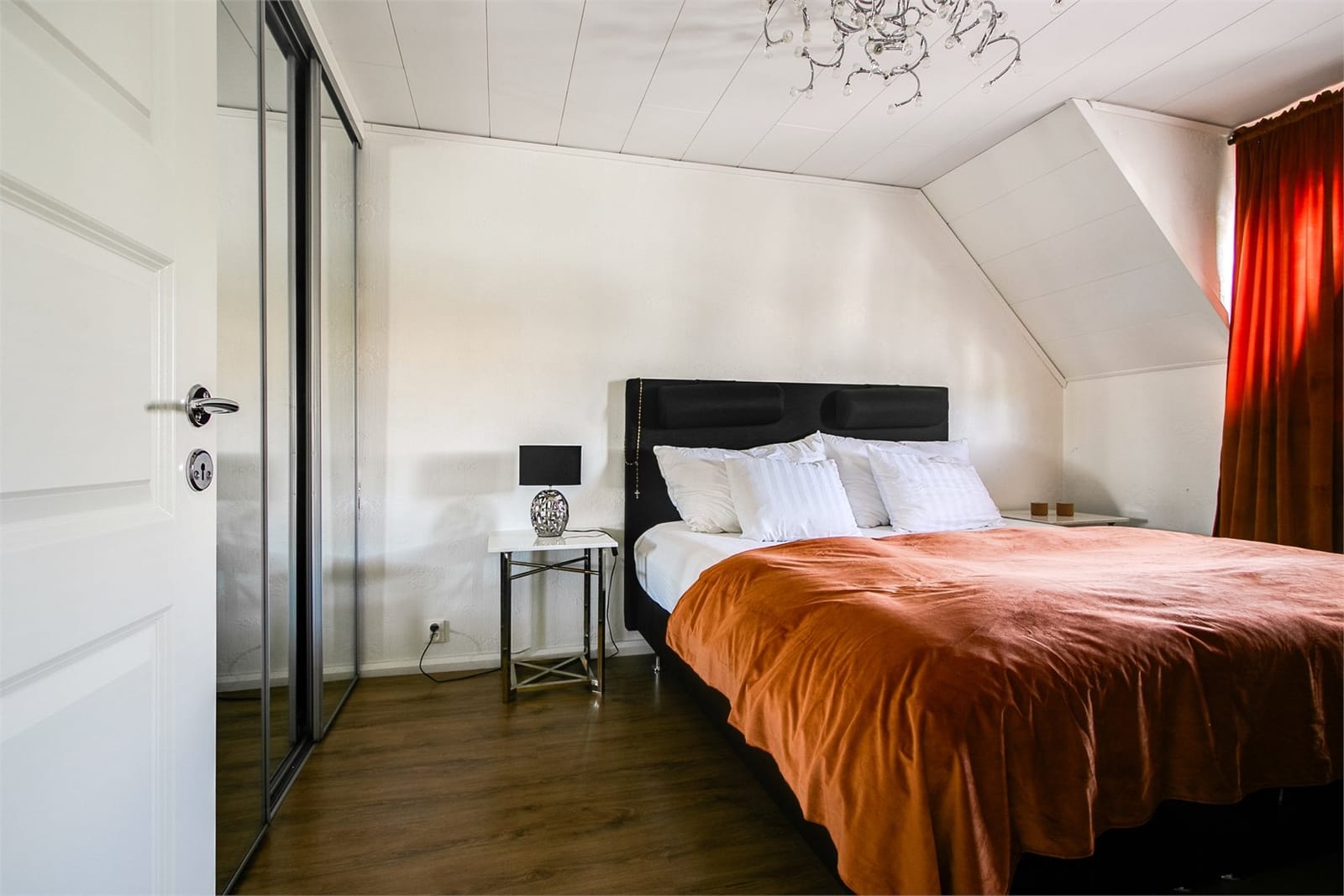 4 rok · 115 m² i Norsborg – bild 5