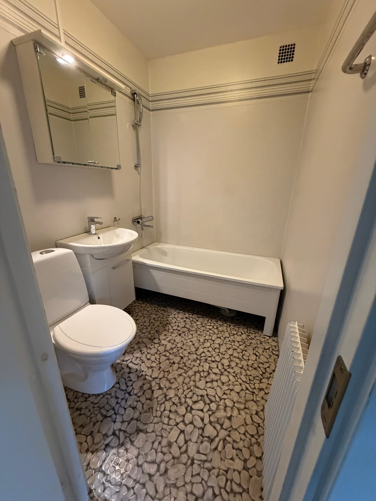 4 rok · 96 m² i Tranås – bild 5