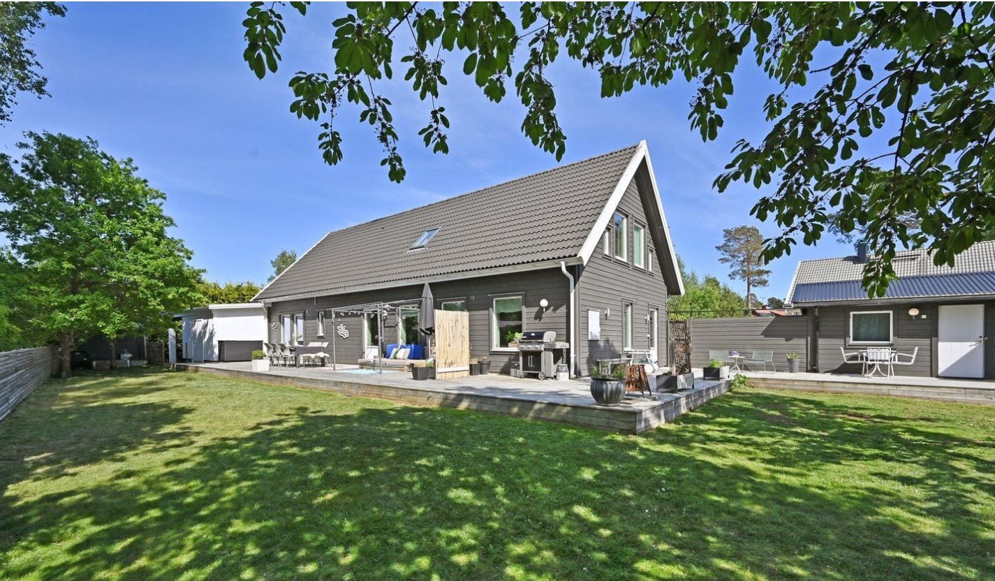 Villa/Hus, 6 rooms, 196 sqm, Dalarö