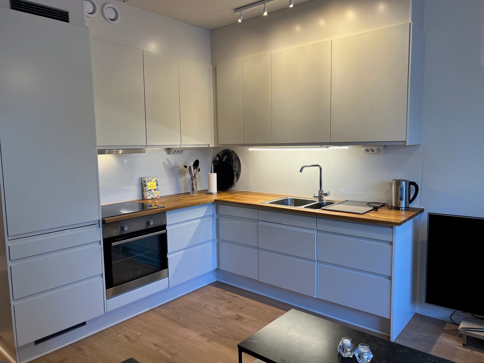 2 rok · 34 m² i Hässelby – bild 2
